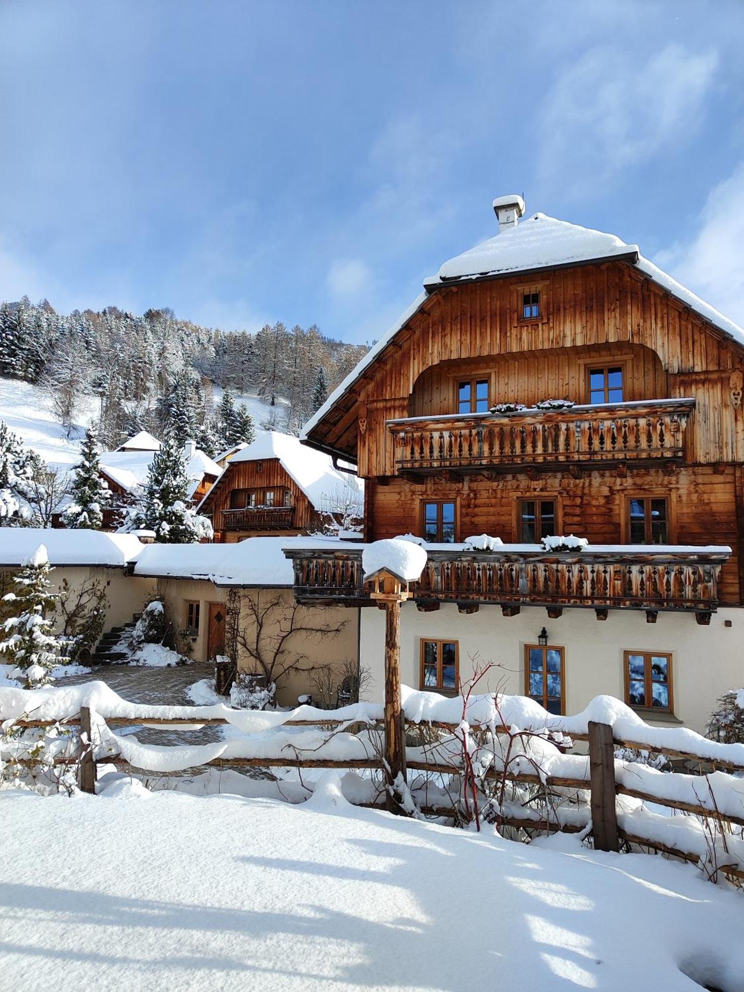 סנט מיכאל אים לונגאו St Martin Chalets מראה חיצוני תמונה